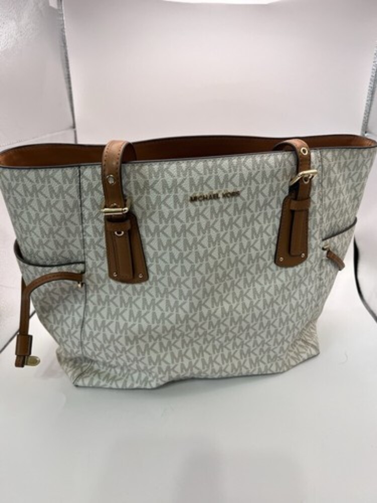 Womens Michael Kors Pebble Leather Shoulder Handbag